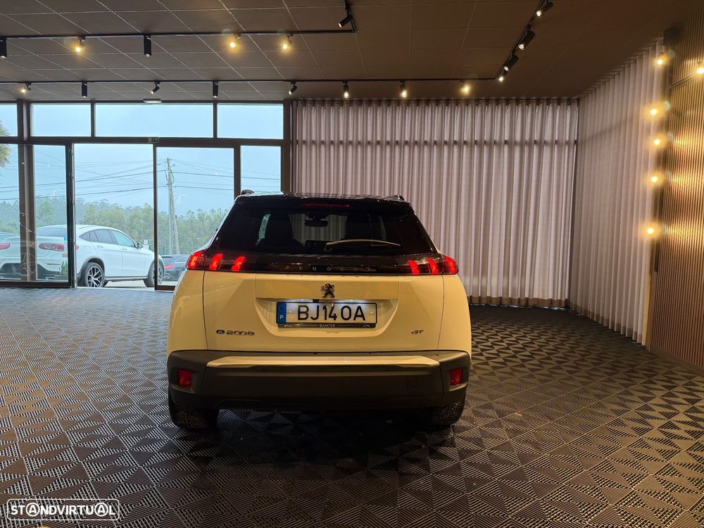 Peugeot e-2008 GT Pack - 5