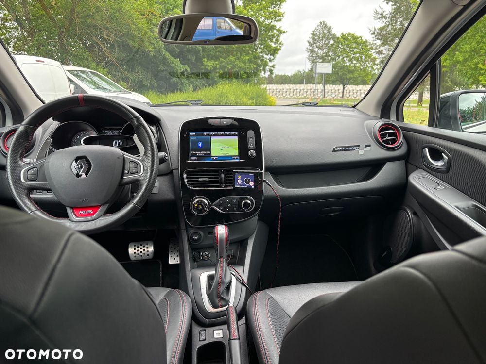 Renault Clio 1.6 R.S 220 EDC - 14