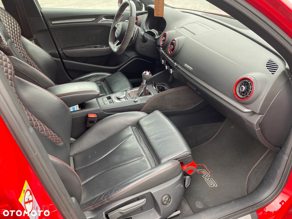 Audi RS3 Limousine 2.5 TFSI Quattro S tronic - 13