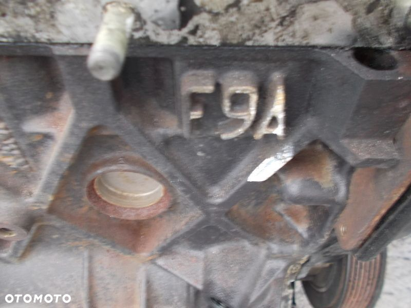 silnik vivaro trafic 1.9 dci primastar f9a f9 - 3