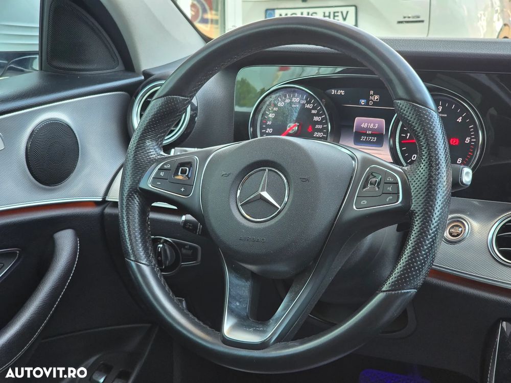 Mercedes-Benz E - 24