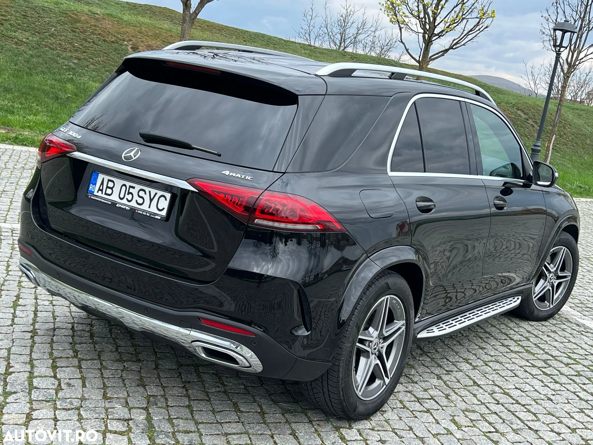 Mercedes-Benz GLE 300 d 4MATIC - 10