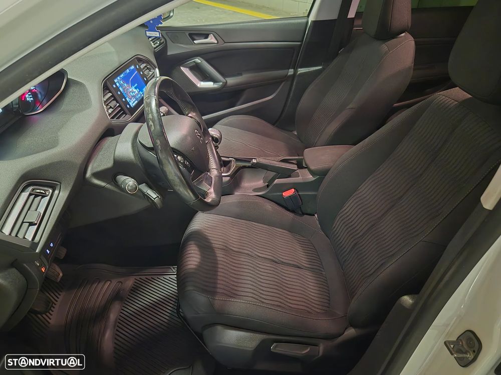 Peugeot 308 SW 1.6 BlueHDi Active J17 - 33