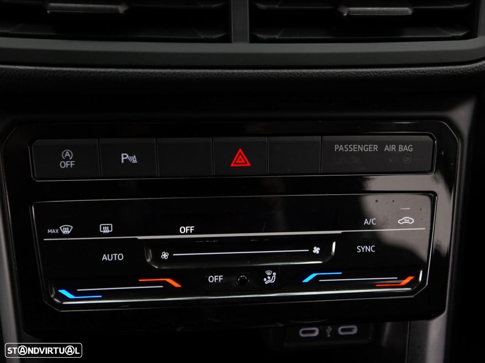 VW T-Cross 1.0 TSI Life - 17