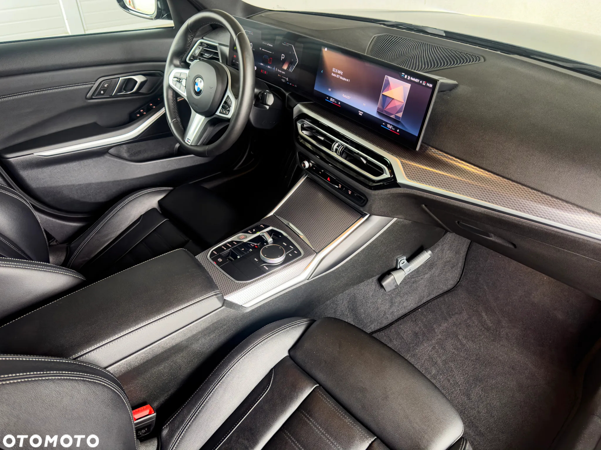 BMW Seria 3 320i M Sport - 16