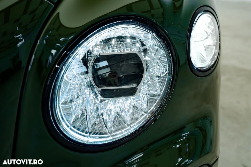 Bentley Flying Spur V8 - 7