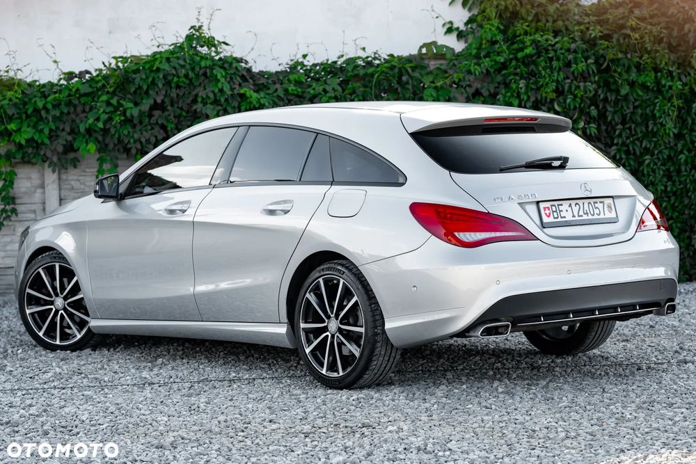 Mercedes-Benz CLA 200 7G-DCT Peak Edition - 14