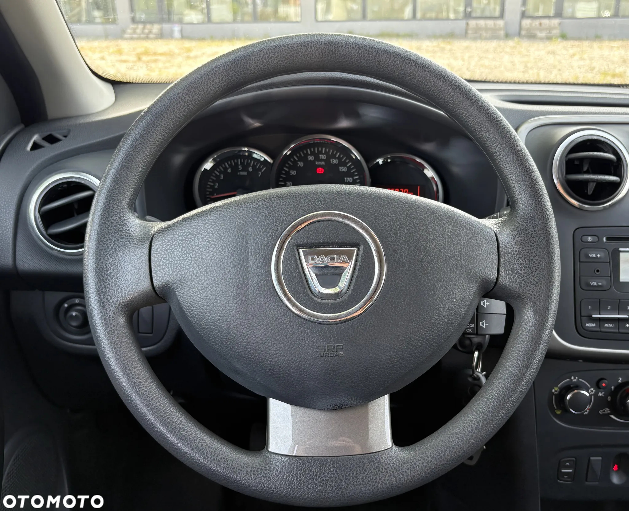 Dacia Logan MCV 1.2 16V Laureate - 12