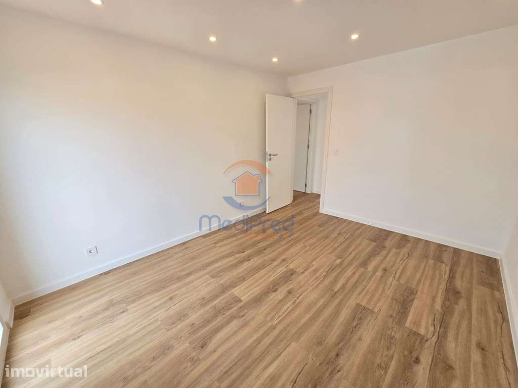Apartamento T3 com Varanda | Cacém - Grande imagem: 5/9