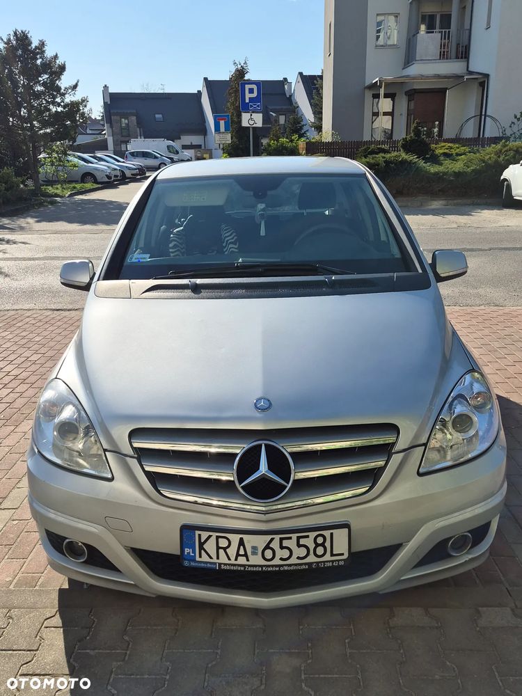 Mercedes-Benz Klasa B 160 BlueEFFICIENCY - 1