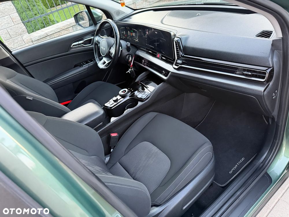 Kia Sportage ver-1-6-gdi-phev-2wd-vision - 9
