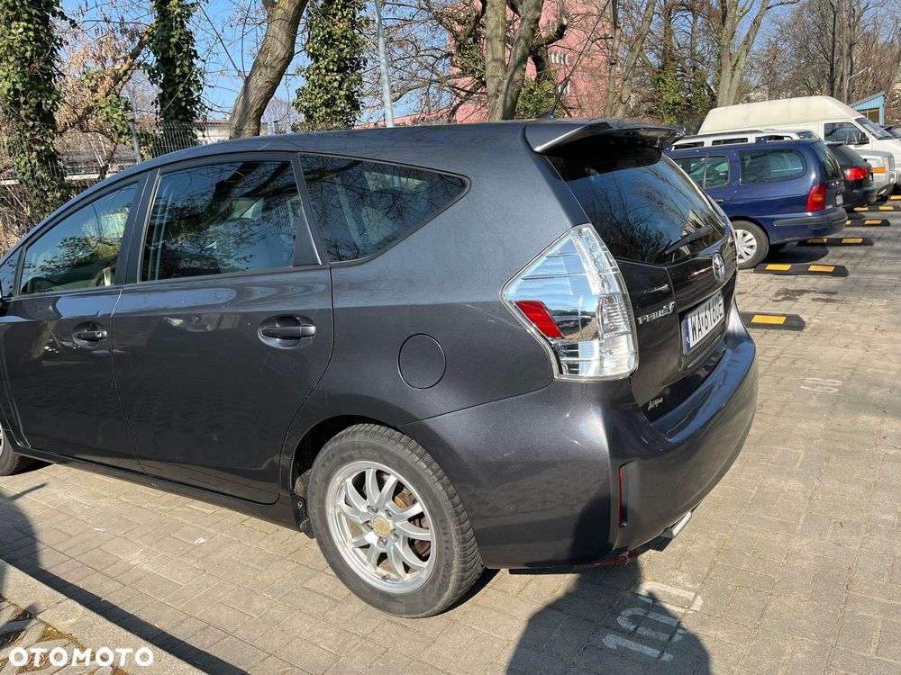 Toyota Prius+ - 9