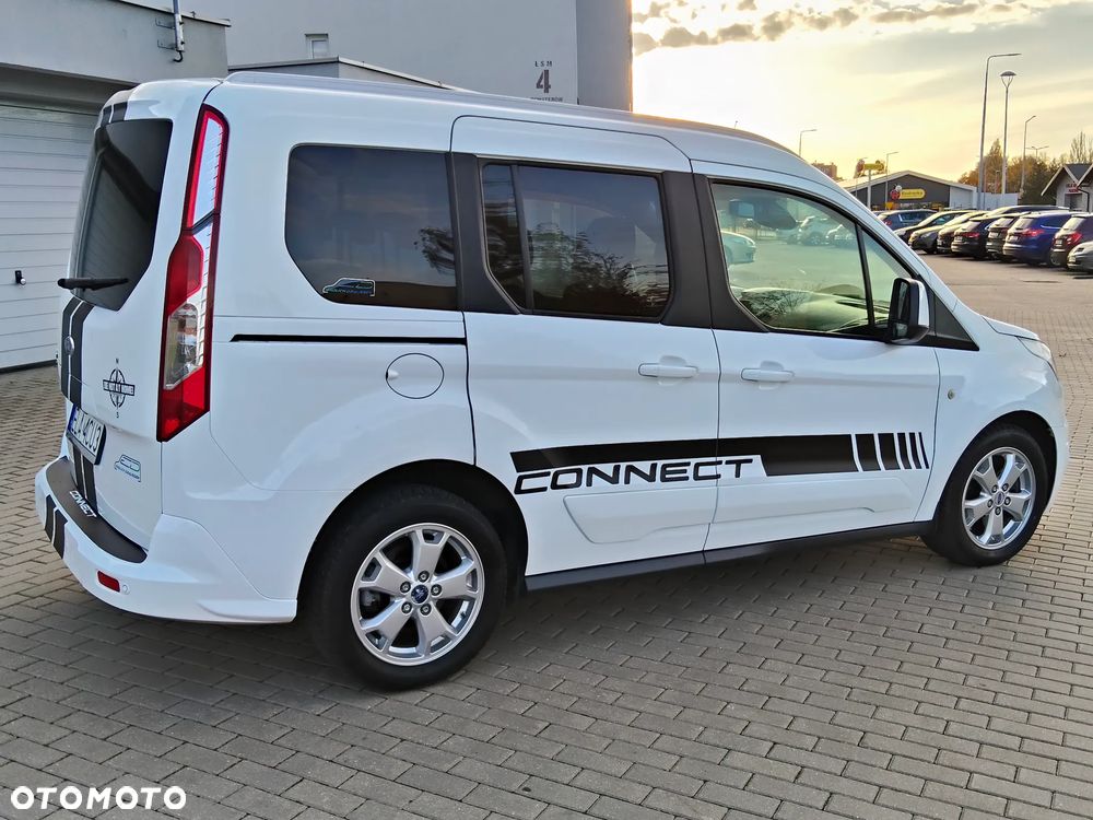 Ford Tourneo Connect - 15