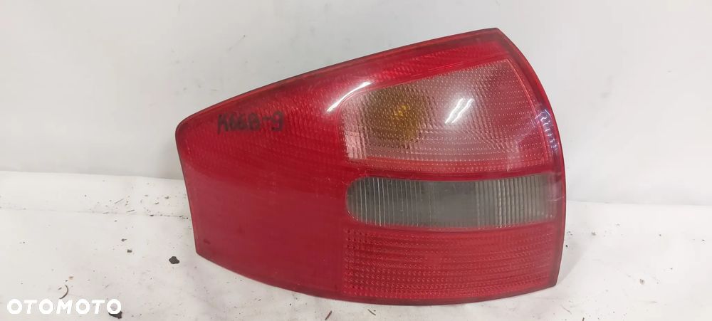 .  TYL TYLNA LAMPA LEWA AUDI A6 C5 SEDAN - 1