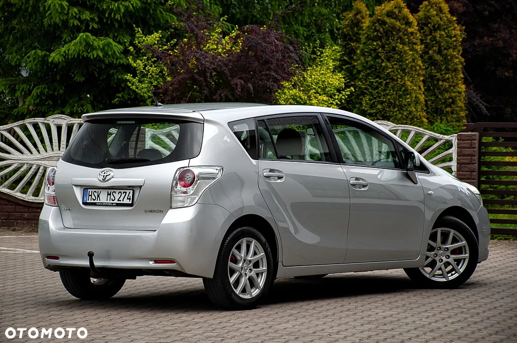 Toyota Verso 1.8 Premium 7os - 10