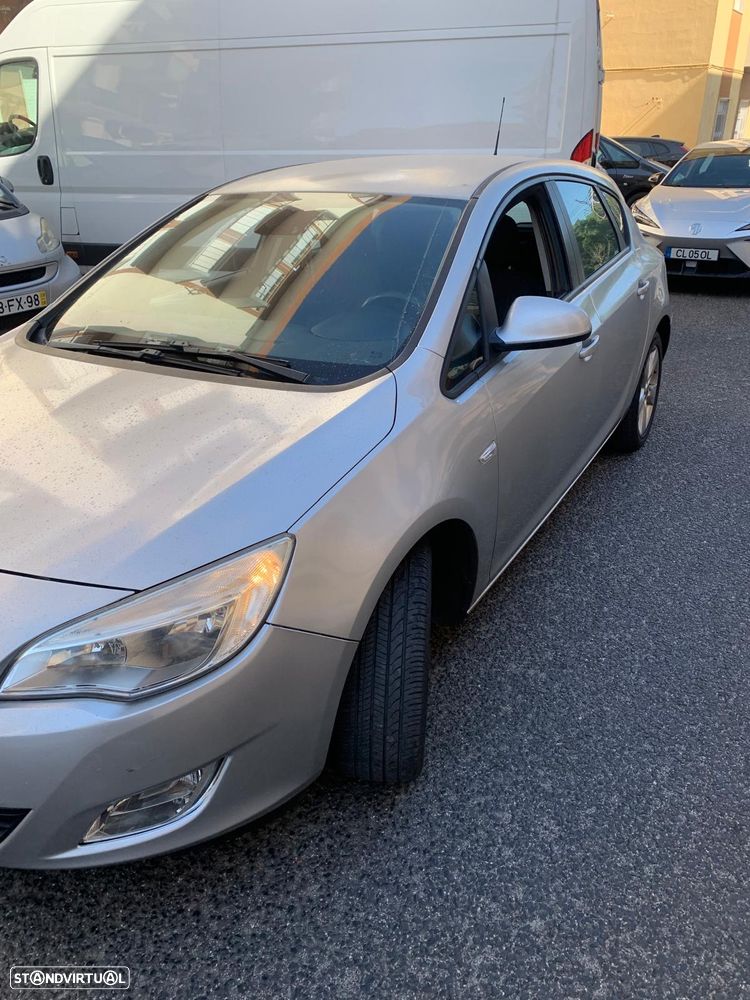 Opel Astra 1.3 CDTi Cosmo - 31