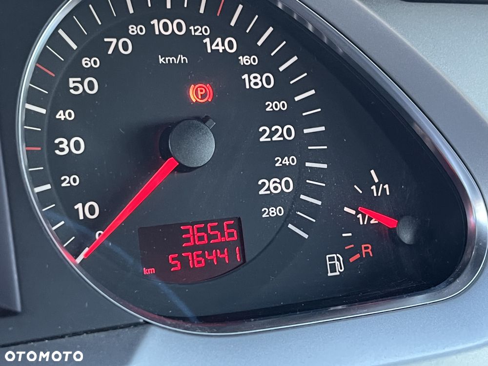 Audi A6 Avant - 12