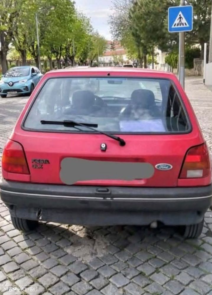 Ford Fiesta - 2