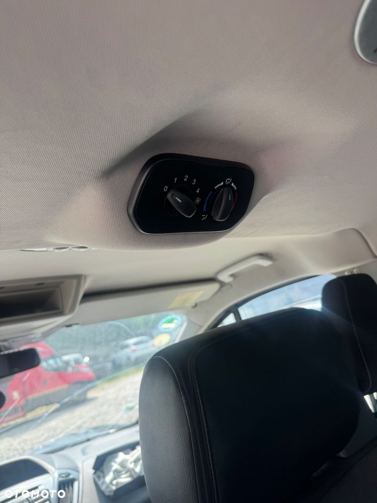 Ford Tourneo Custom 300 L2H1 VA Trend - 8