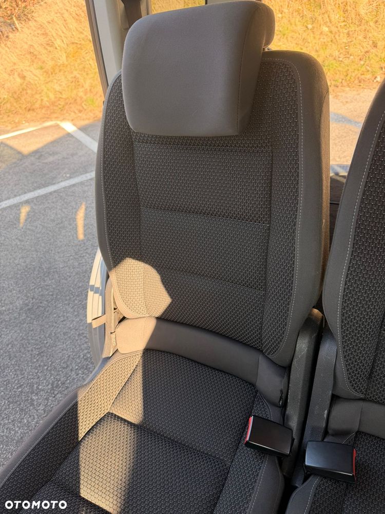 Volkswagen Touran 1.6 TDI DPF Comfortline DSG - 30