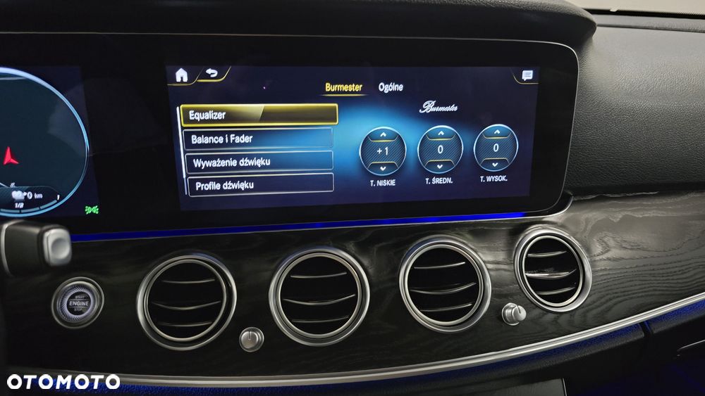 Mercedes-Benz Klasa E 300 de 4Matic T 9G-TRONIC AMG Line - 36
