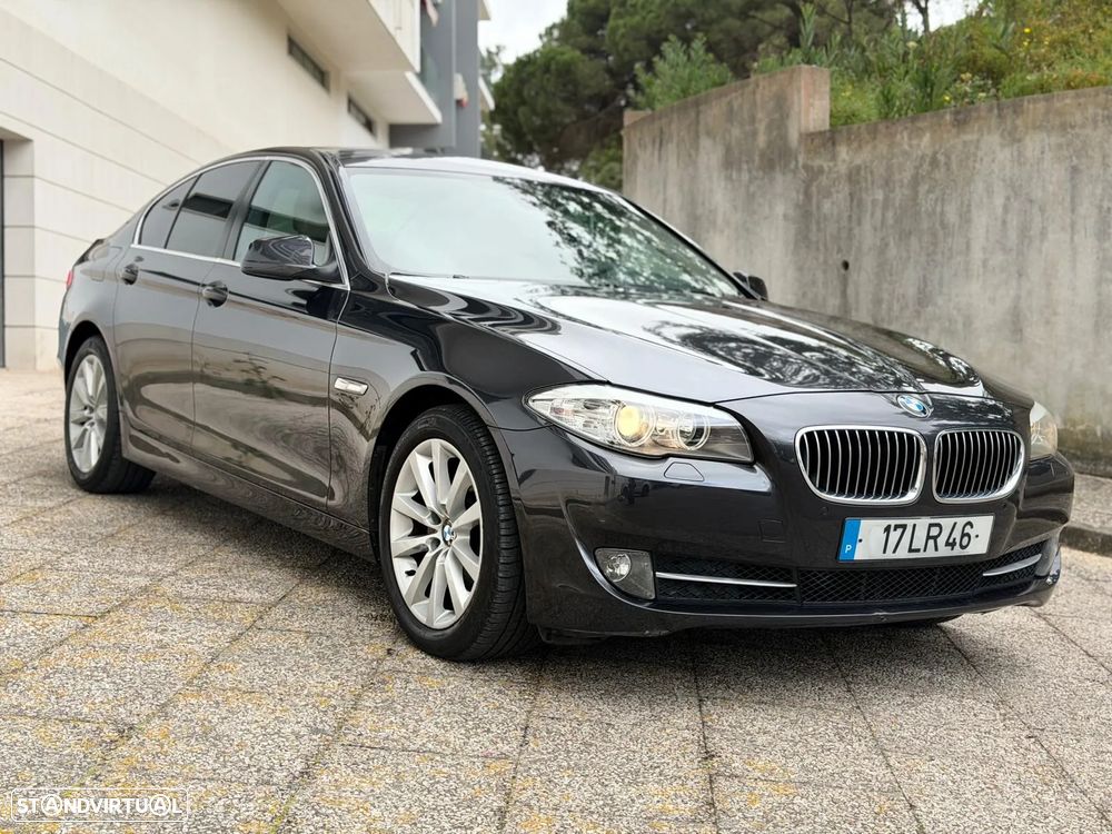 BMW 520 d Exclusive Auto 123g - 12