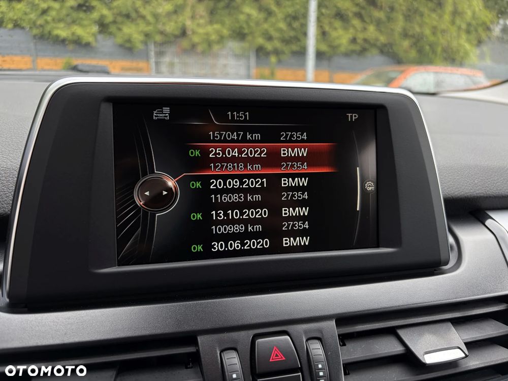 BMW Seria 2 220i Sport-Aut Advantage - 29