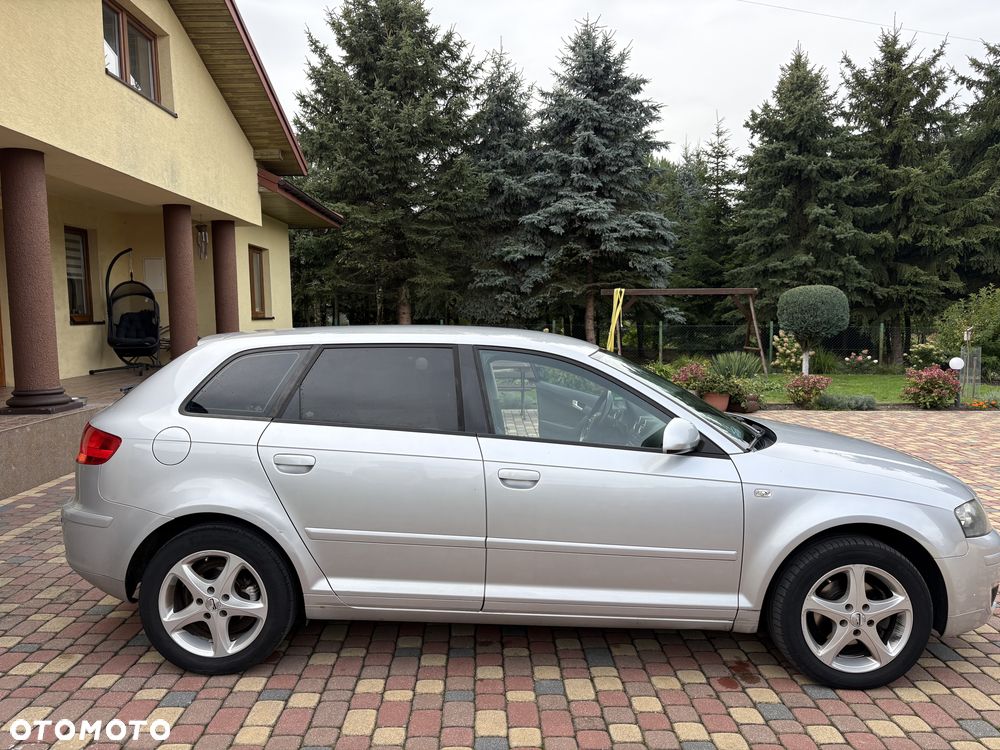 Audi A3 Sportback 1.9 TDI Ambiente - 8
