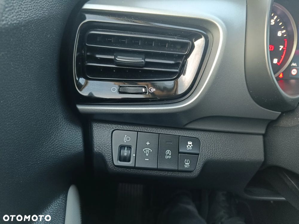 Kia Stonic 1.0 T-GDI 100 OPF Spirit - 21