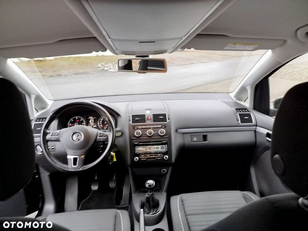 Volkswagen Touran 2.0 TDI DPF Cup - 14