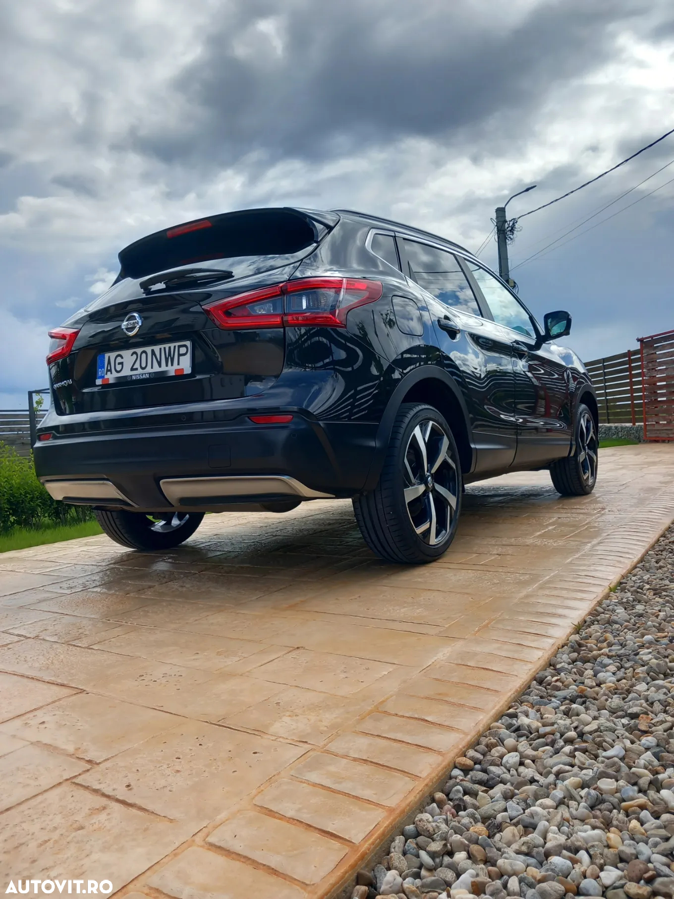 Nissan Qashqai 1.2 DIG-T TEKNA+ - 3