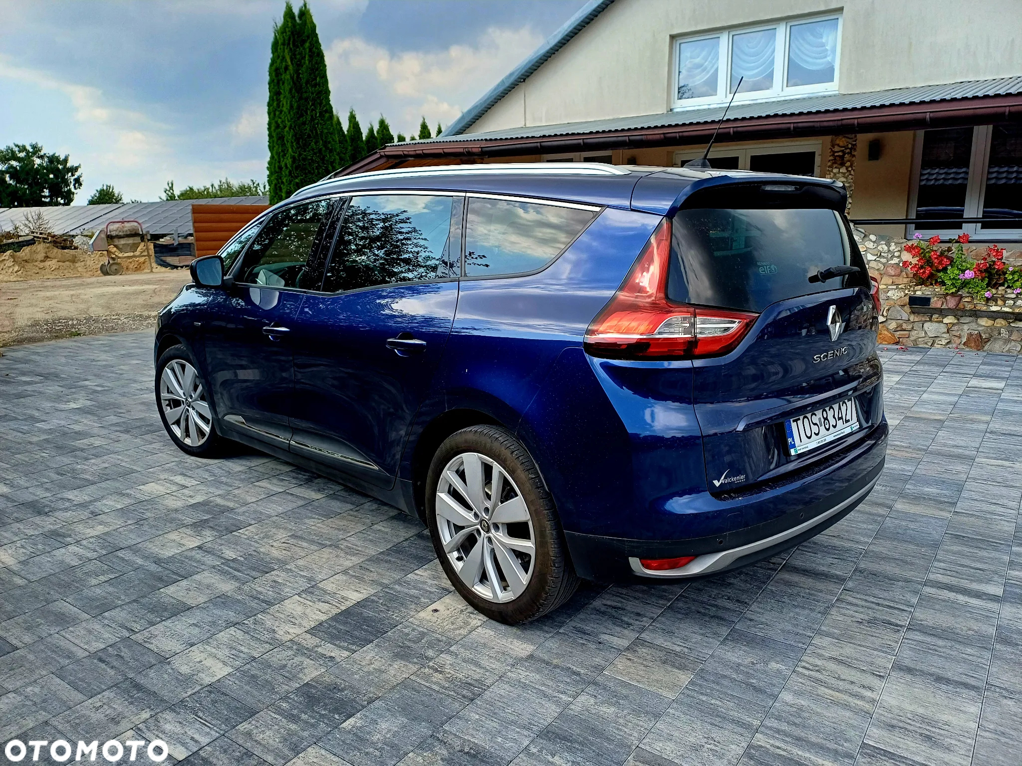 Renault Grand Scenic - 4