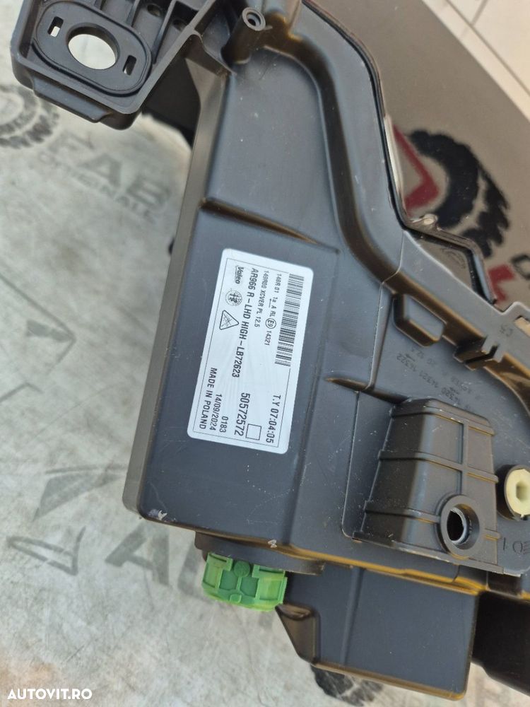 Far dreapta Alfa Romeo Junior Full LED 50572572 nou original - 4