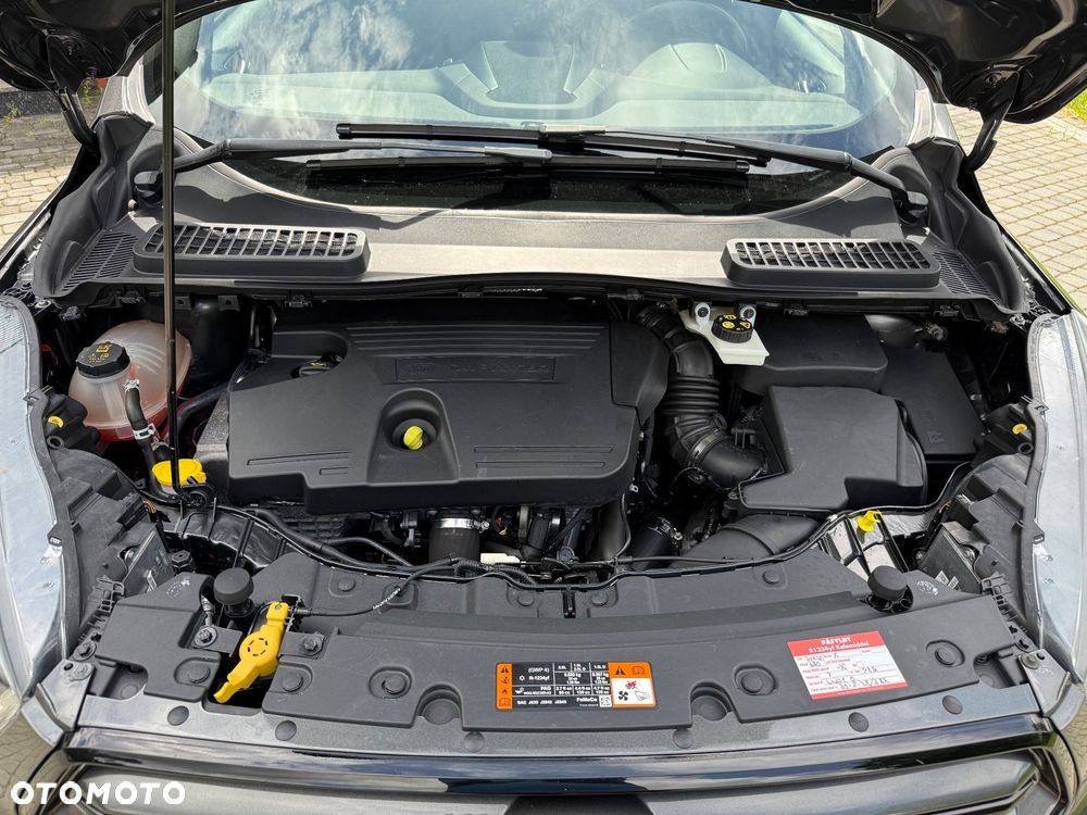 Ford Kuga - 39