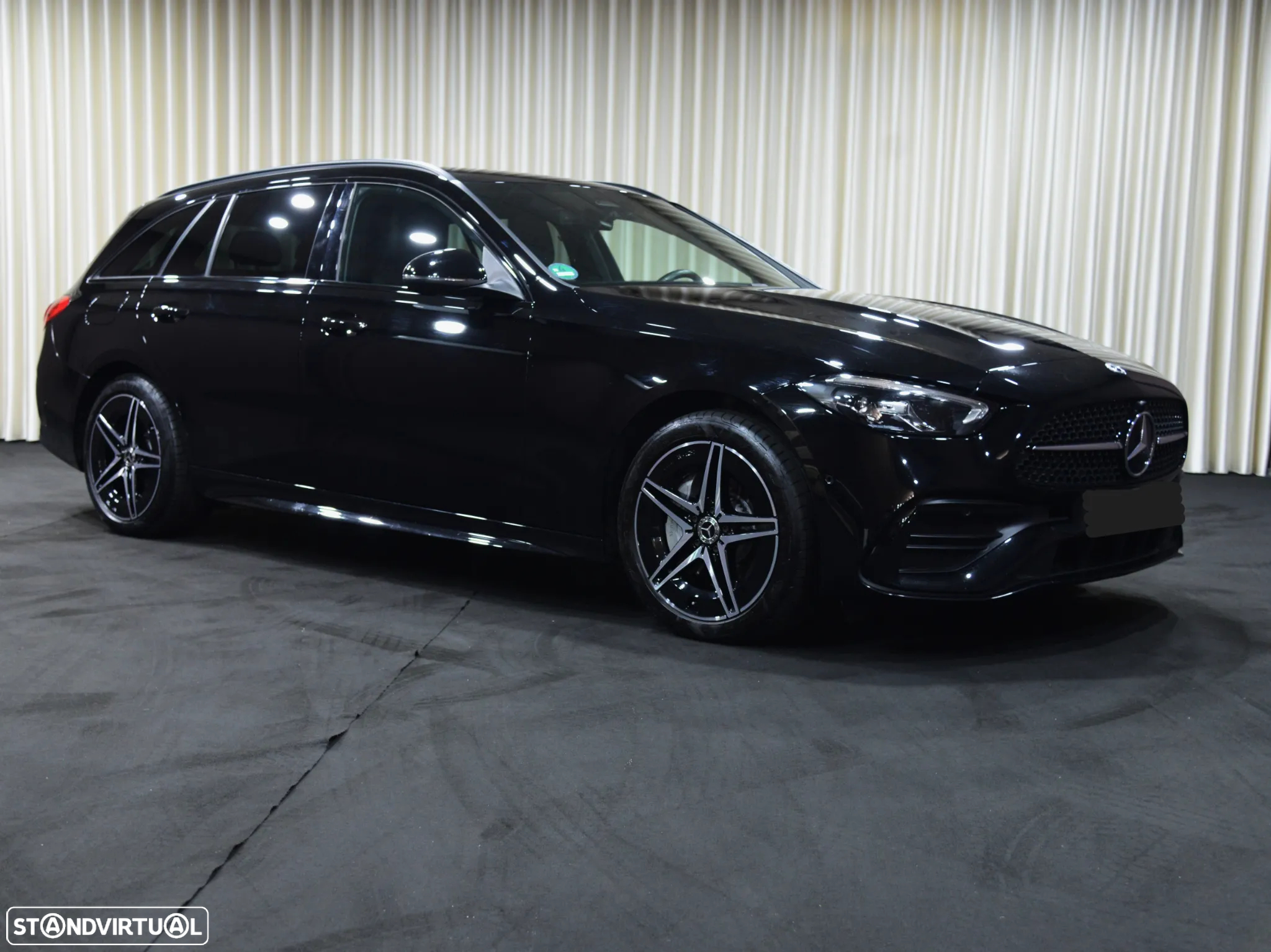 Mercedes-Benz C 300 e AMG Line - 2