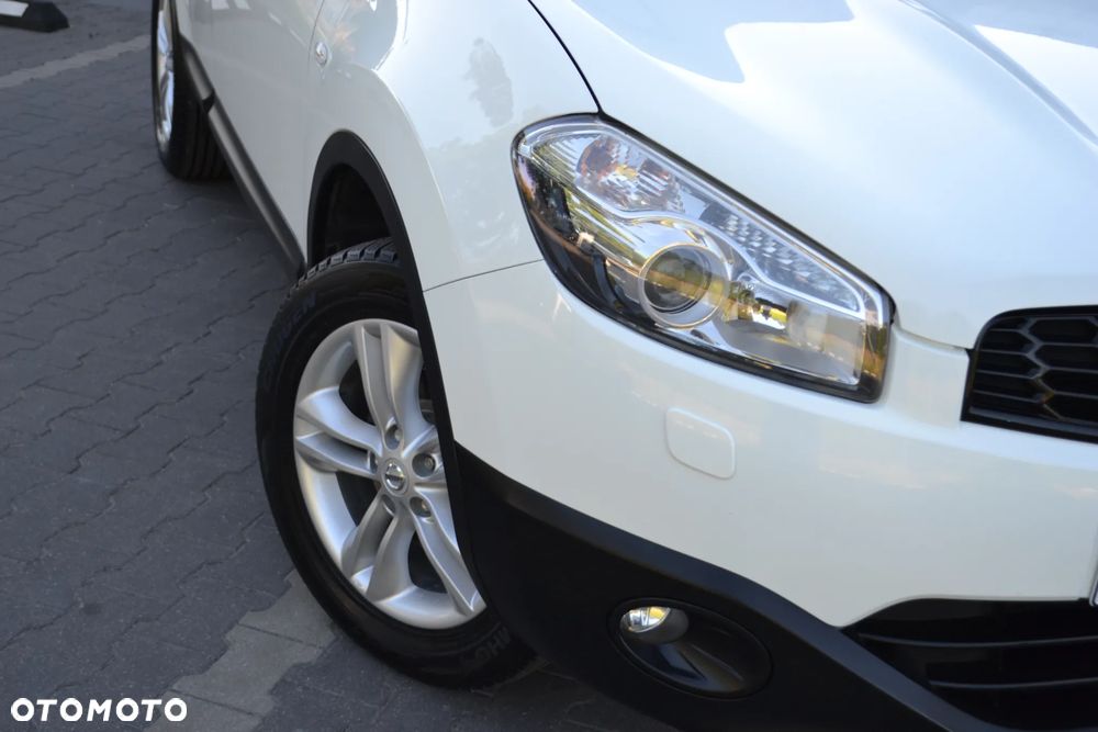 Nissan Qashqai - 11