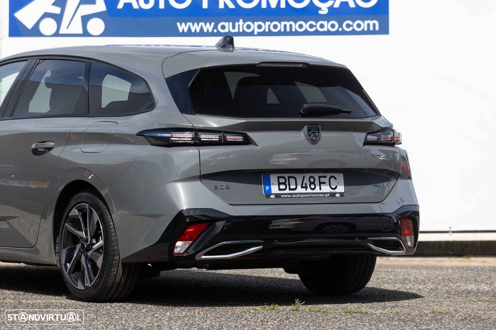 Peugeot 308 SW - 11