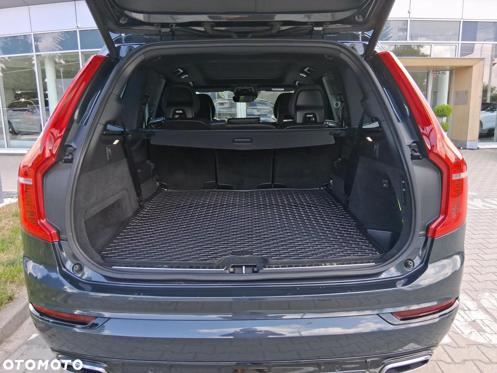 Volvo XC 90 - 12