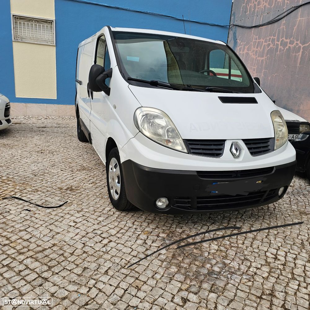 Renault Trafic - 6
