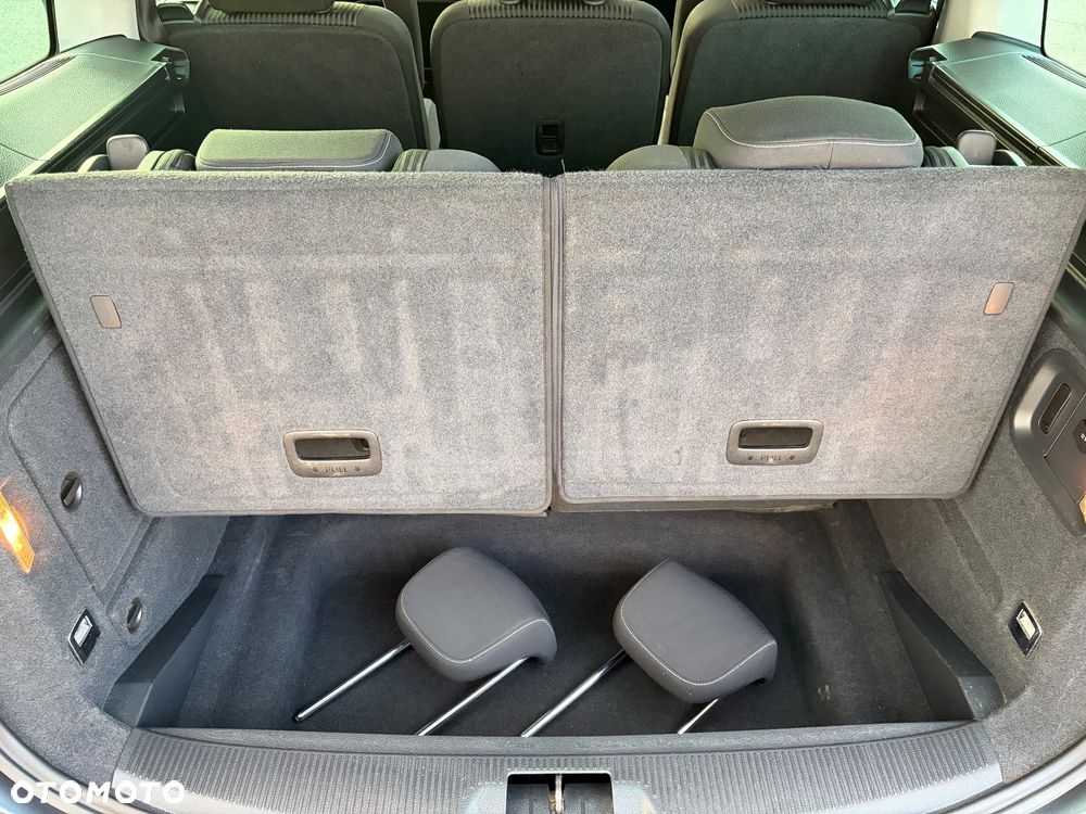 Seat Alhambra 2.0 TSI DSG 4Kids - 21