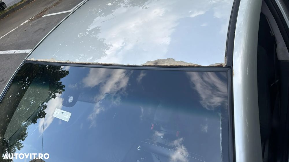 Toyota Avensis 1.8 Comfort - 15