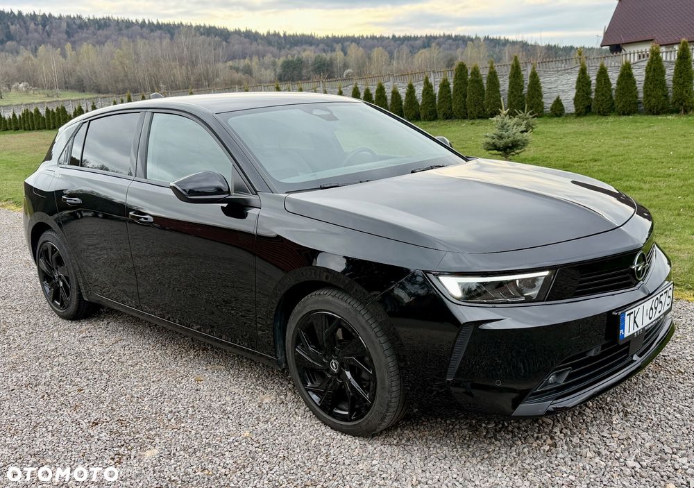 Opel Astra 1.2 Turbo Automatik Edition - 2