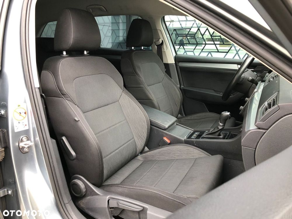 Skoda Superb 2.0 TDI Style DSG7 - 23