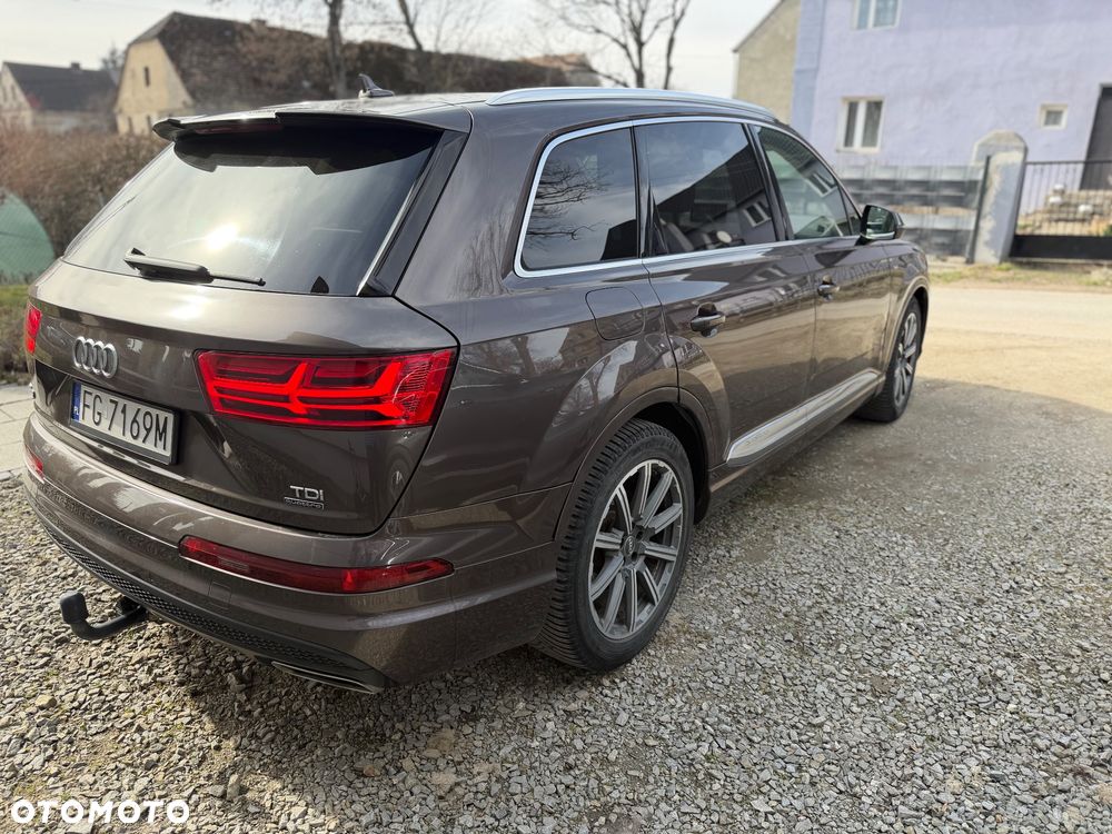 Audi Q7 - 5
