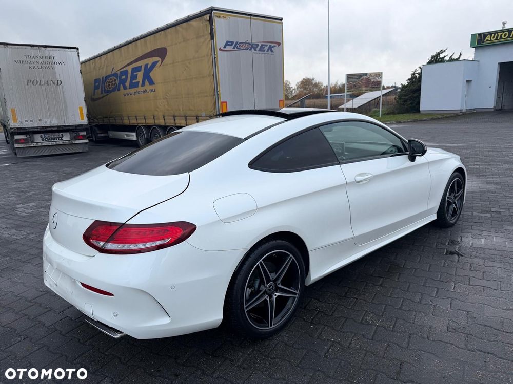Mercedes-Benz Klasa C 180 Coupe 7G-TRONIC AMG Line - 6