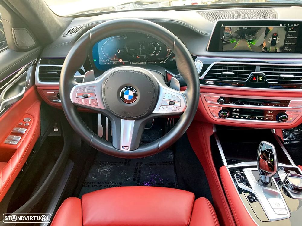 BMW 750 Li xDrive Pack M - 9