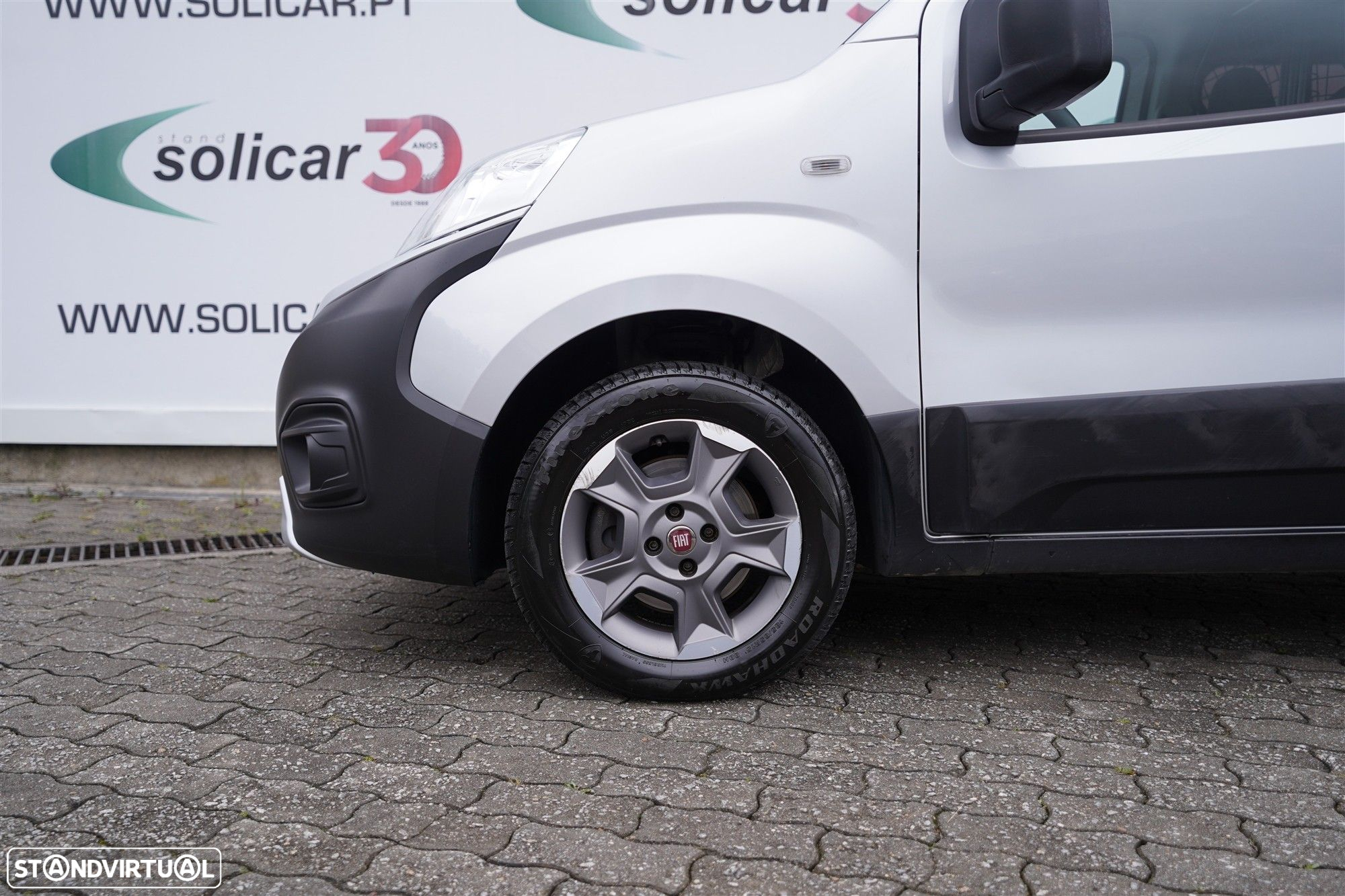 Fiat Fiorino 1.3 M-jet Adventure - 11