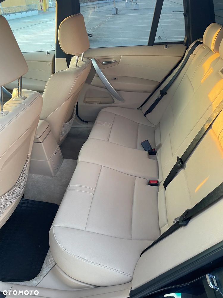 BMW X3 3.0sd - 11