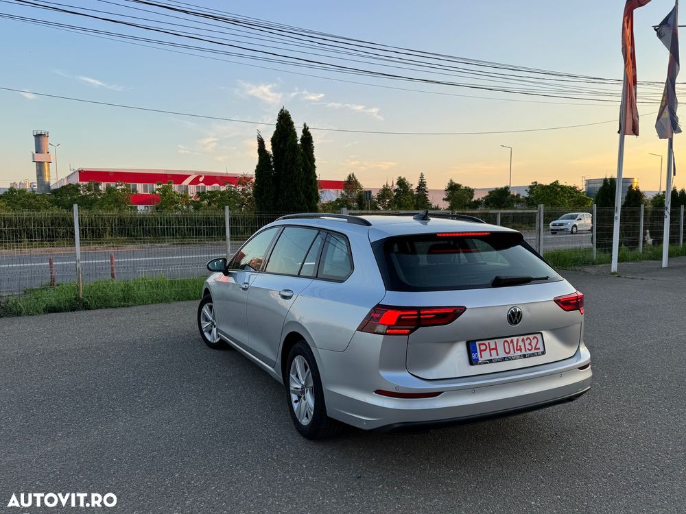 Volkswagen Golf 2.0 TDI SCR Life - 17