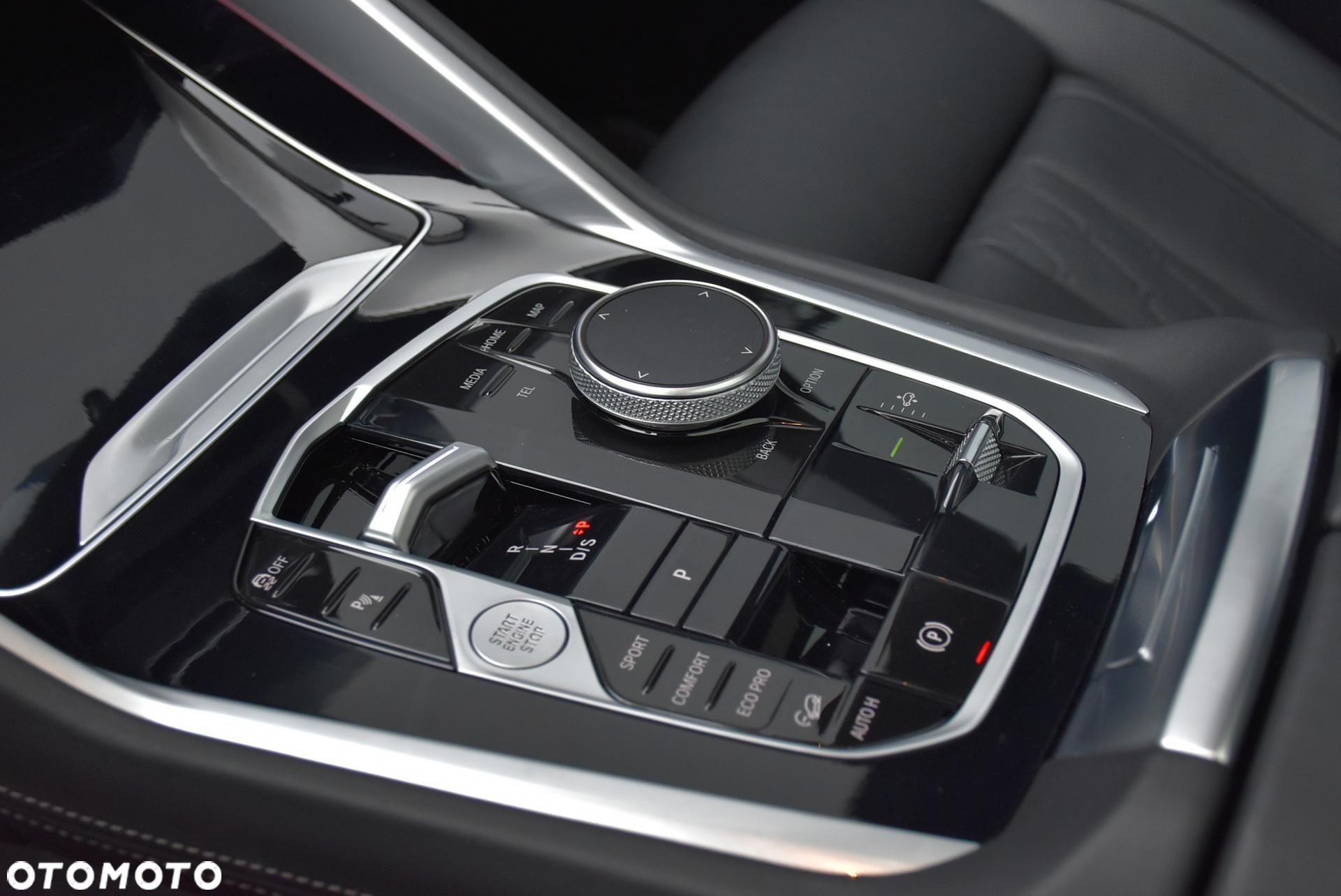 BMW X6 - 15